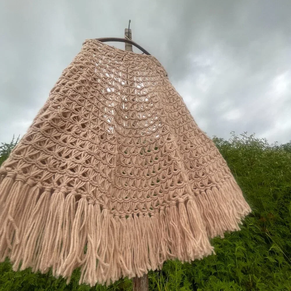 NEW Dreamy Boho One-Size Warm Bone/Cream Cozy Handmade Crochet Fringe Shawl/Cape - Picture 16 of 16